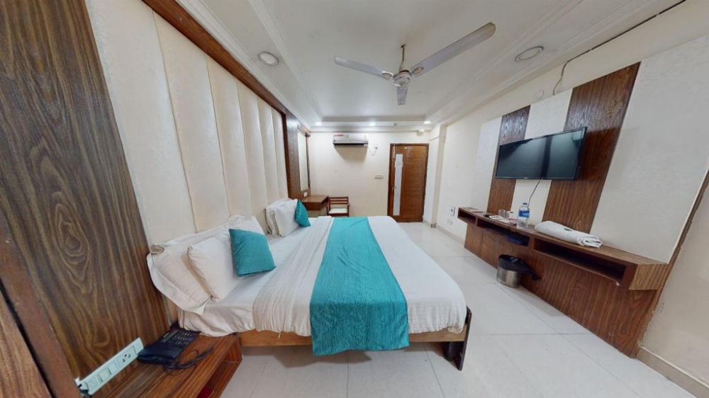 Super Deluxe Room
